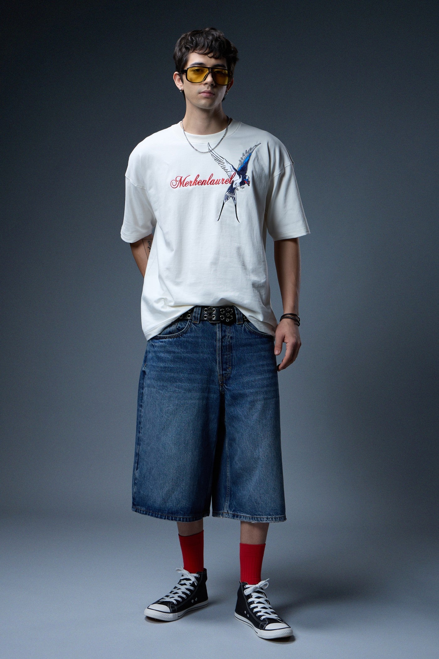 LAUREL BIRD EMBROIDERED OVERSIZED T-SHIRT