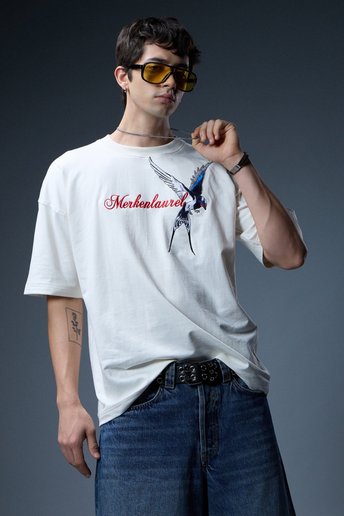 LAUREL BIRD EMBROIDERED OVERSIZED T-SHIRT