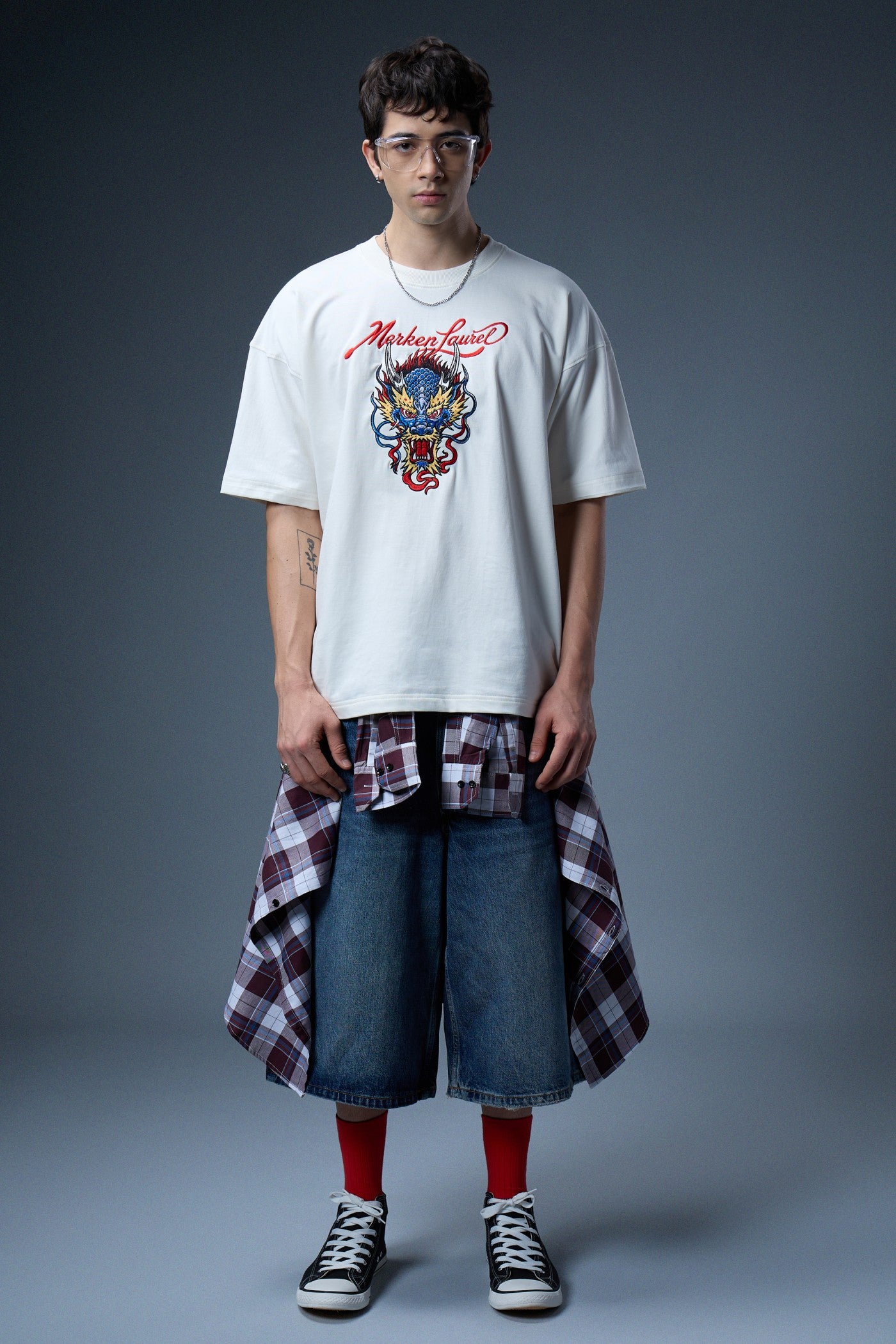 DRAGON EMBROIDERED OVERSIZED T-SHIRT