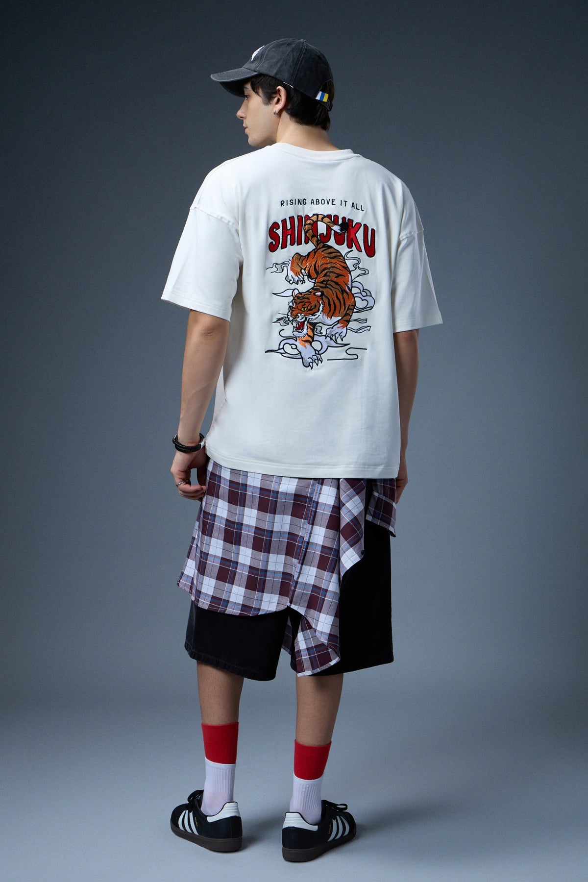 TIGER EMBROIDERED OVERSIZED T-SHIRT