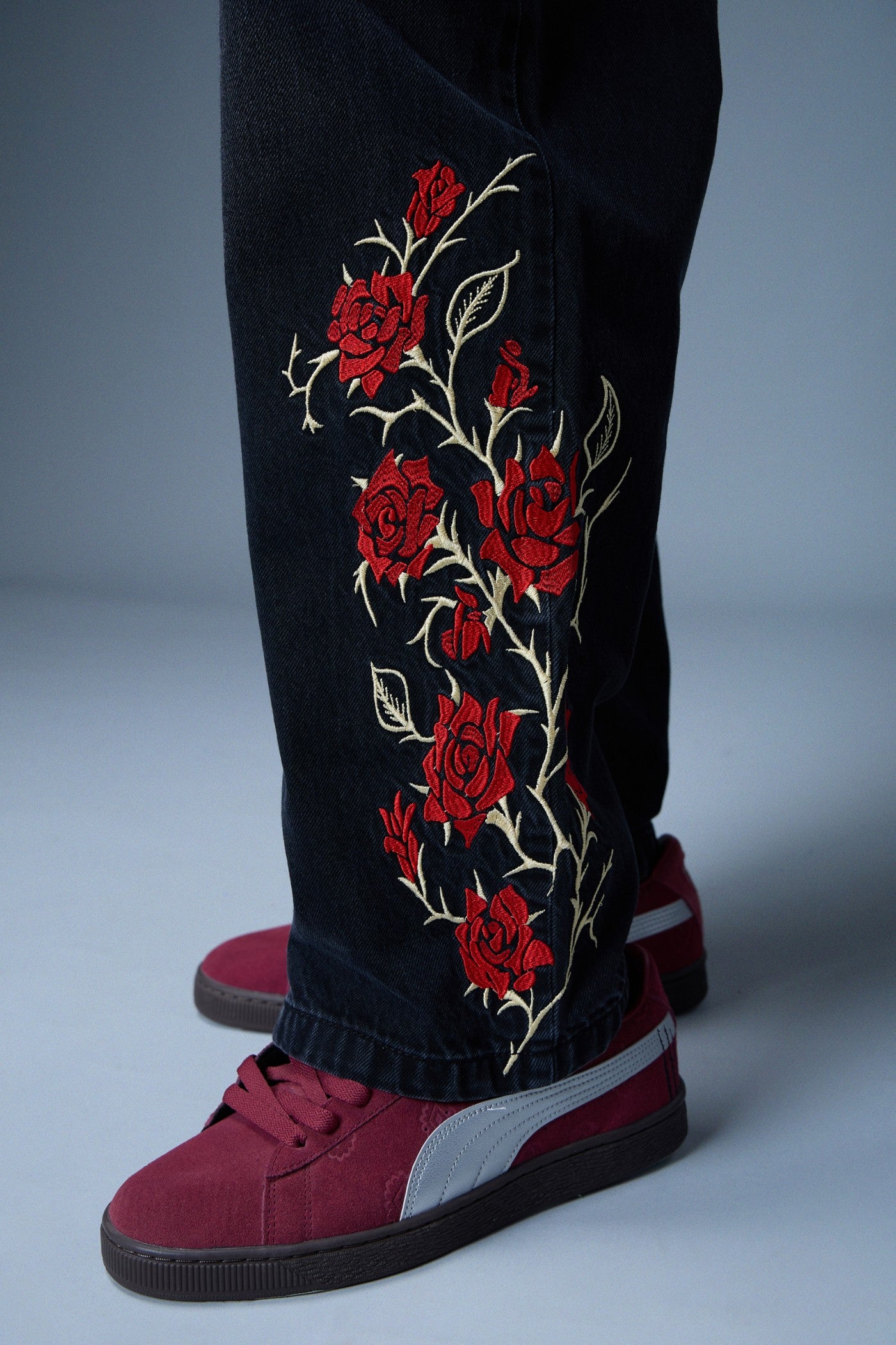 ROSE VINE EMBROIDERED BAGGY DENIM JEANS