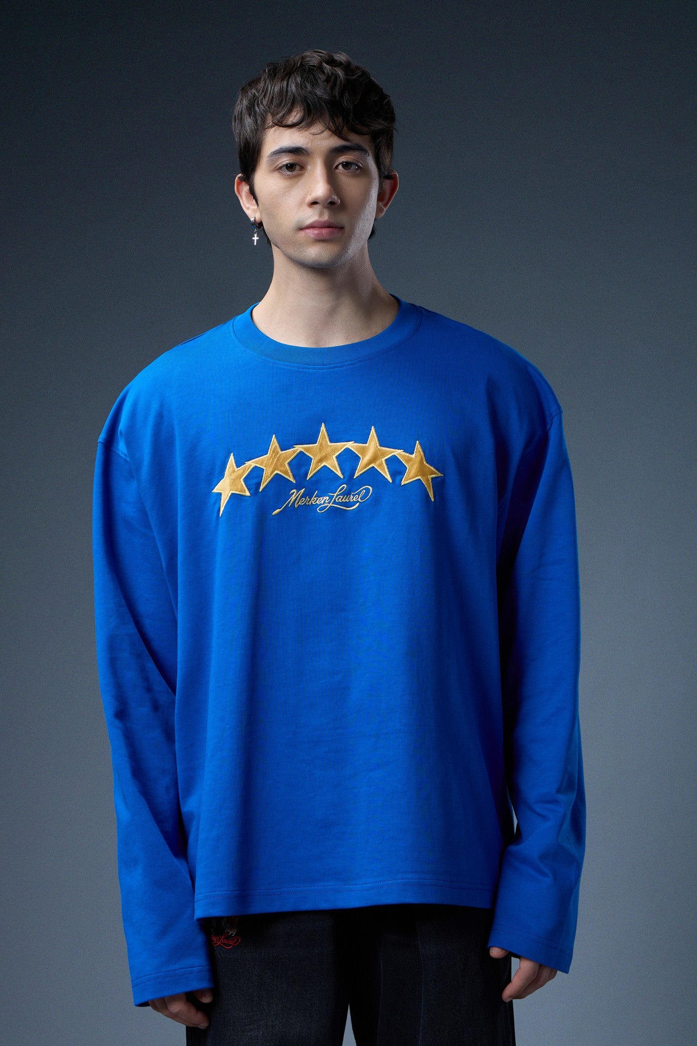FIVE STAR EMBROIDERED LONG-SLEEVE T-SHIRT
