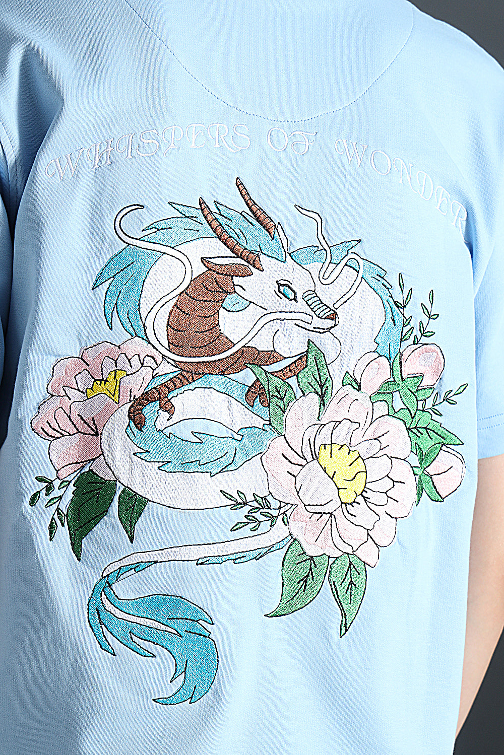 CELESTIAL WOMENS RELAXED FIT EMBROIDERED T-SHIRT