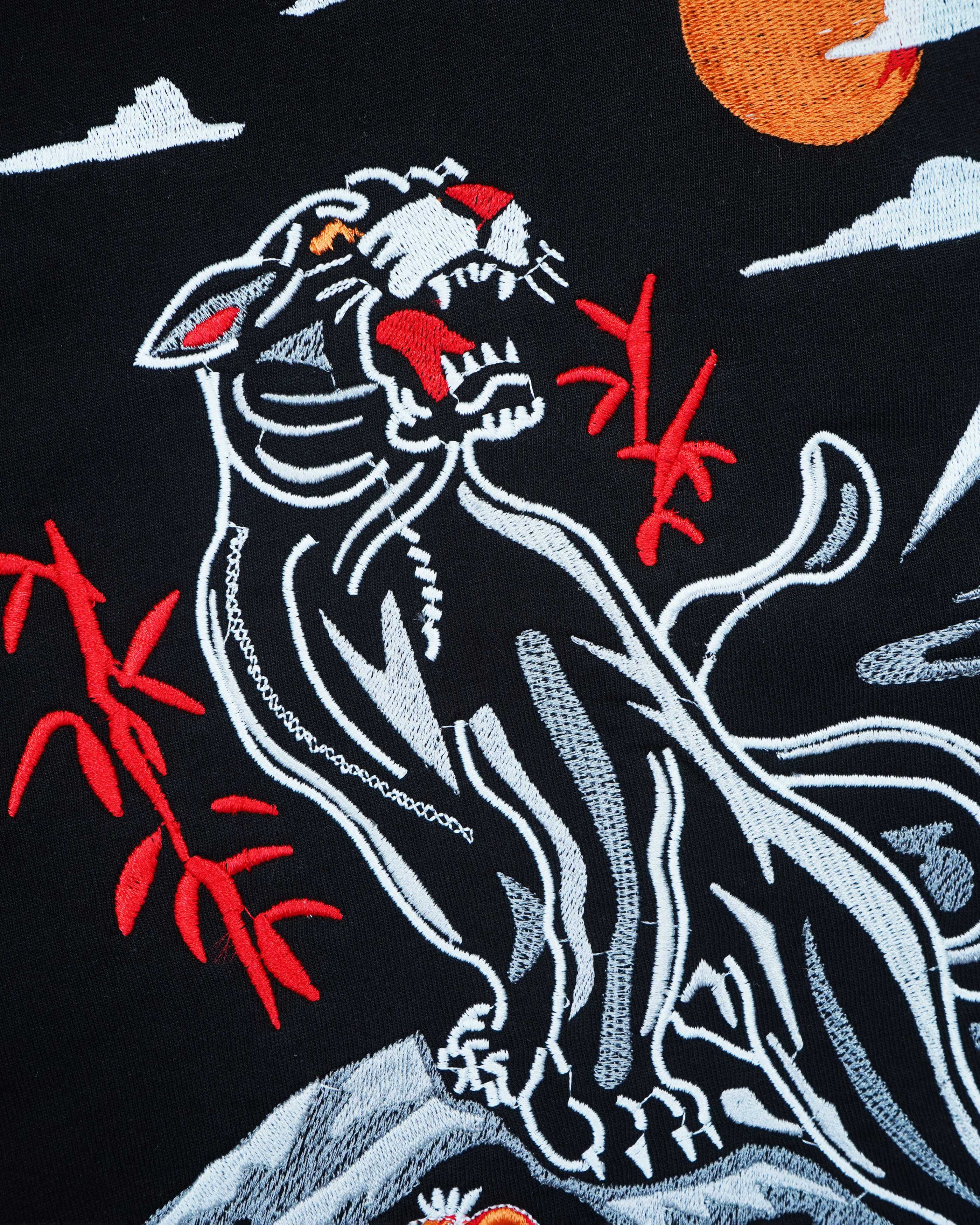 OBLIVION PANTHER EMBROIDERY OVERSIZE T-SHIRT