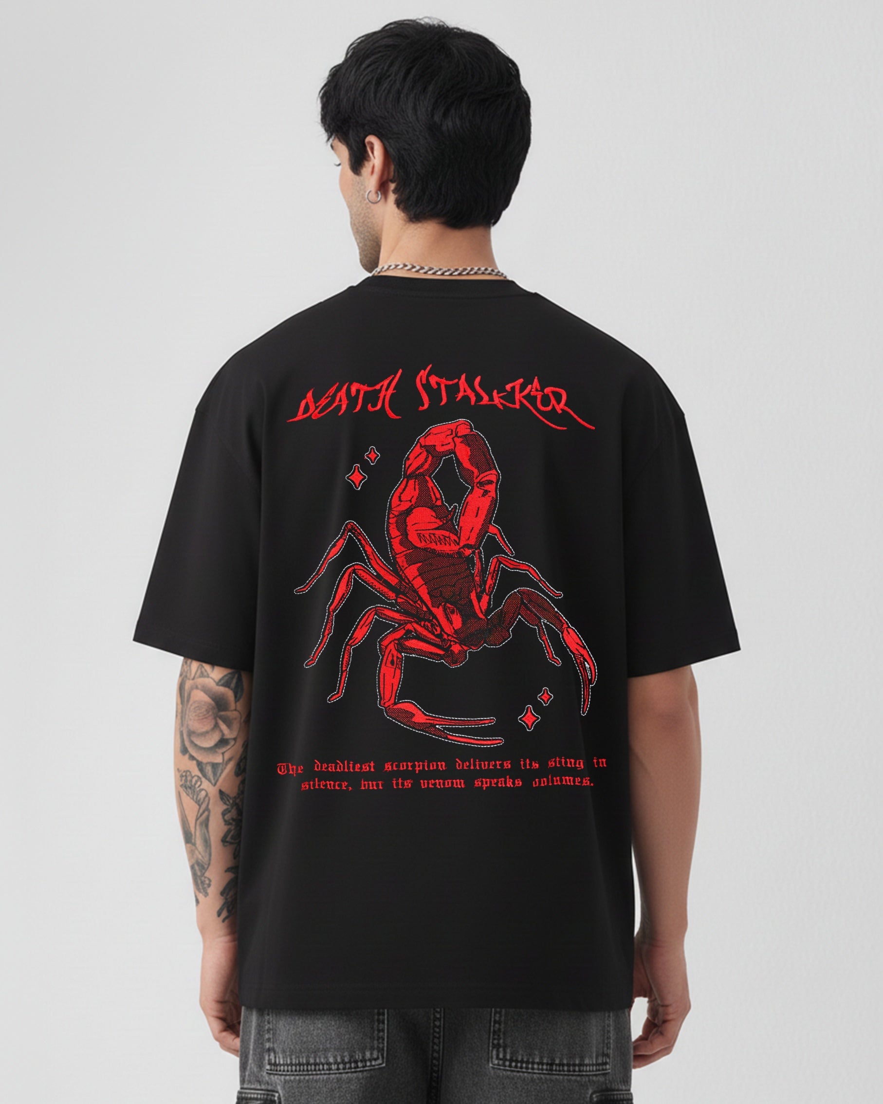 SCORPION EMBROIDERED OVERSIZED T-SHIRT