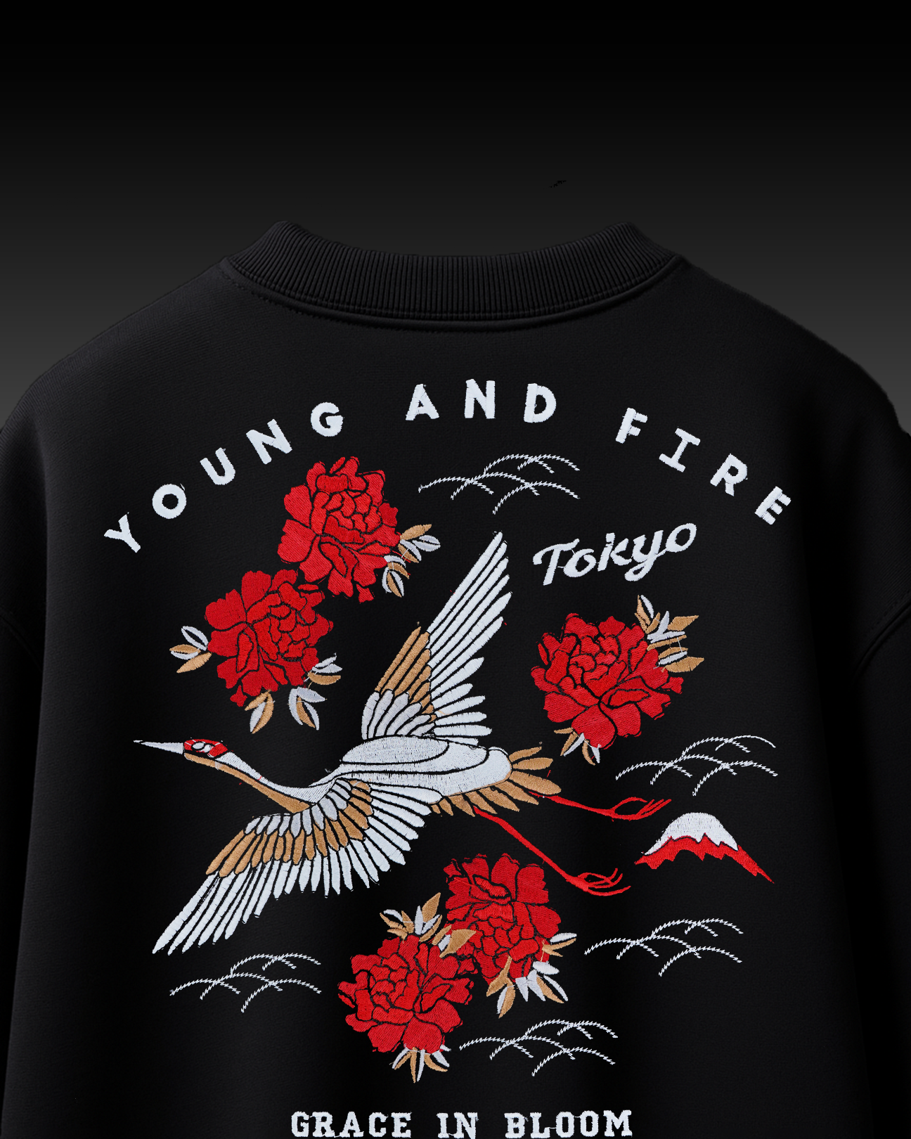 TOKYO SWAN EMBROIDERY OVERSIZED T SHIRT
