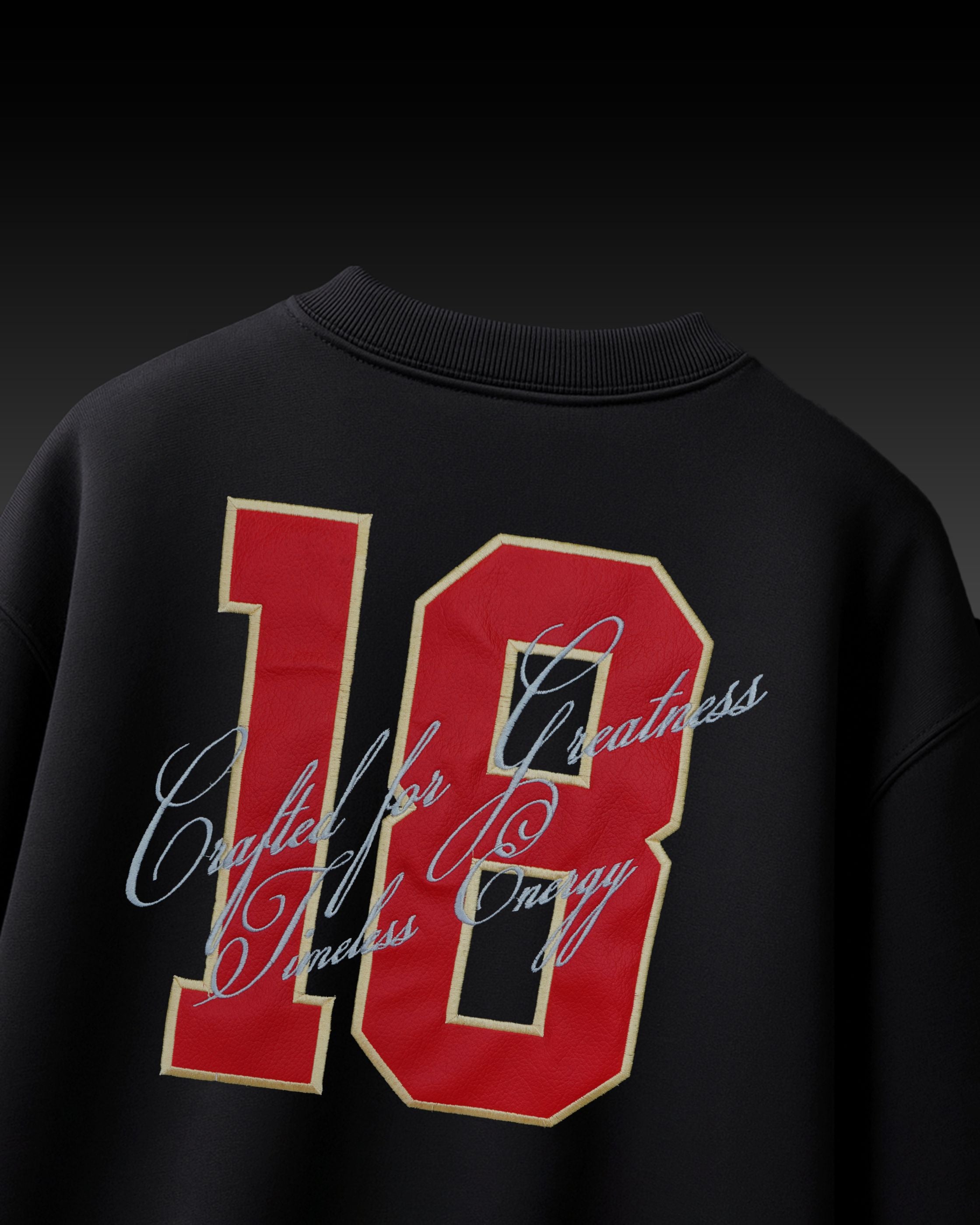 TIMELESS 18 EMBROIDERY OVERSIZE T-SHIRT