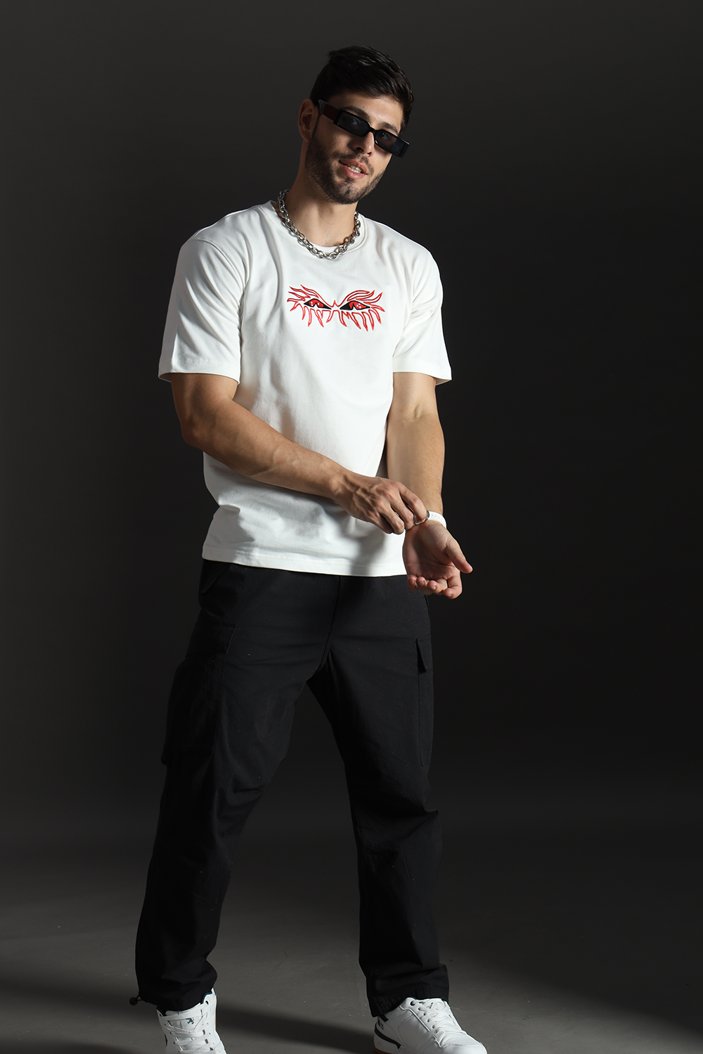 SKAREGUARD EMBROIDERY T SHIRT