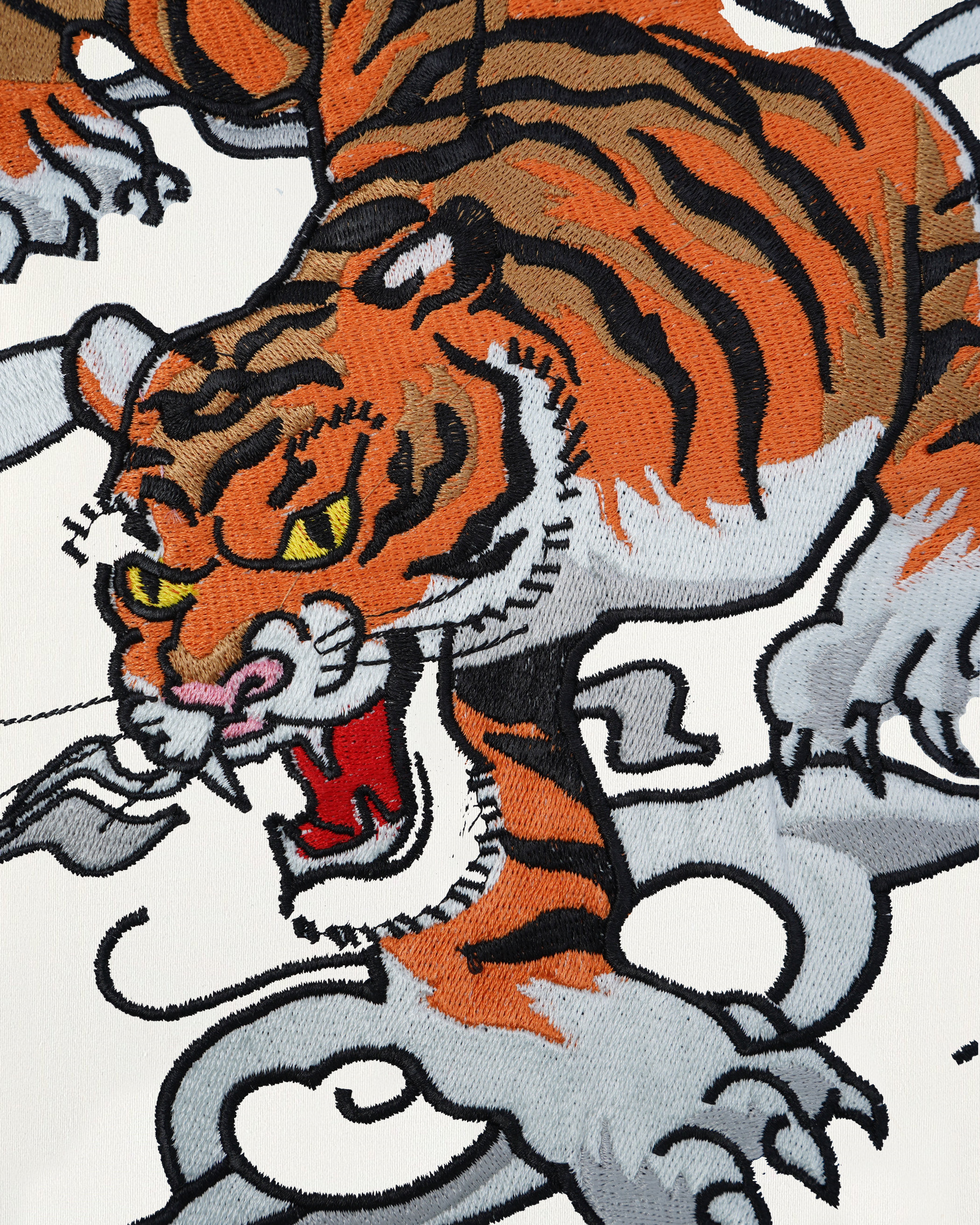 ASIAN TIGER EMBROIDERY OVERSIZED T SHIRT
