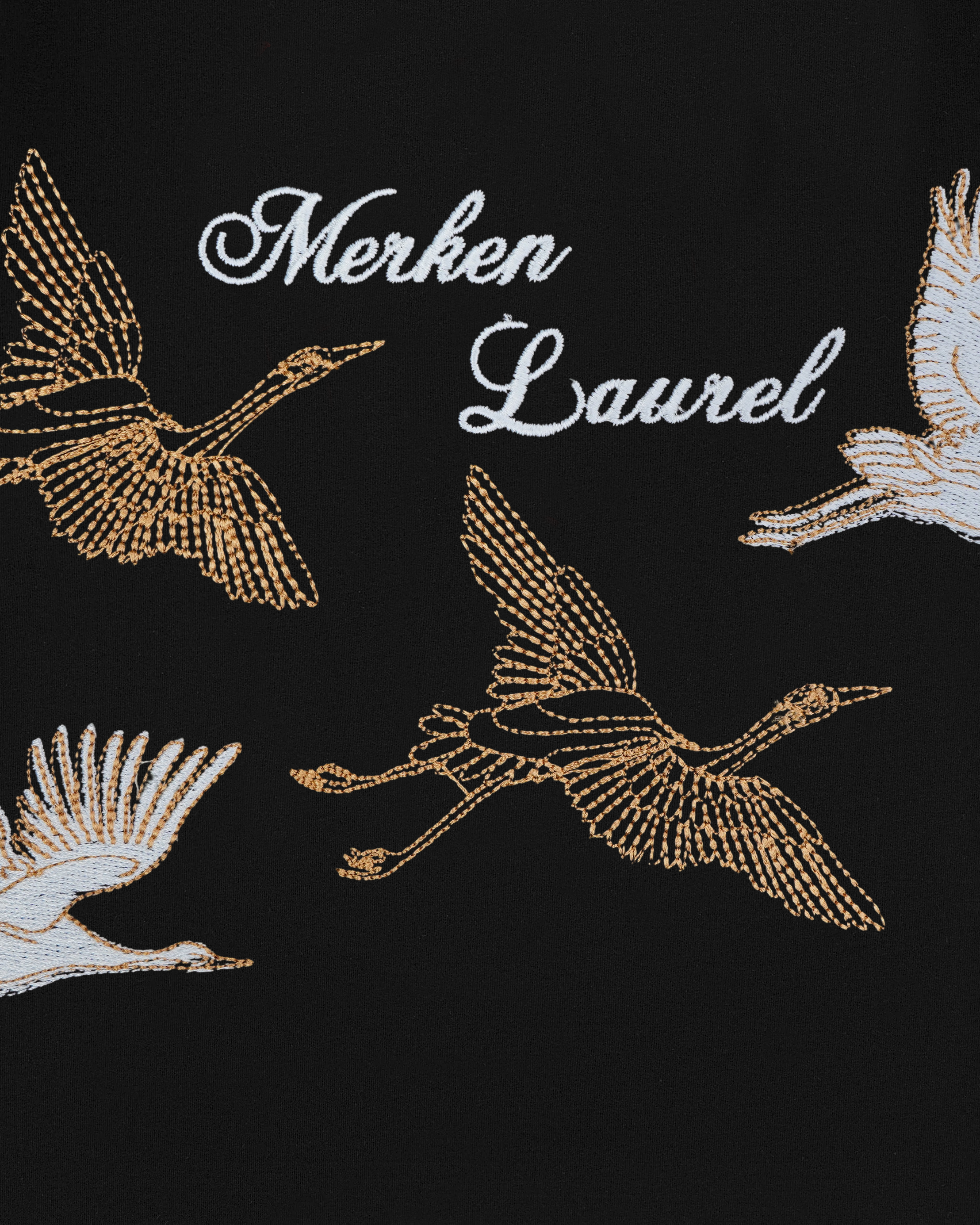 GOLDEN BIRDS EMBROIDERED OVERSIZED T-SHIRT