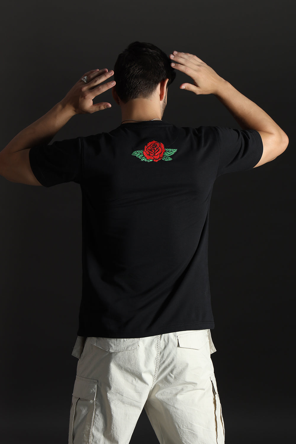 RIBCAGE ROSE RELAXED FIT EMBROIDERED T-SHIRT