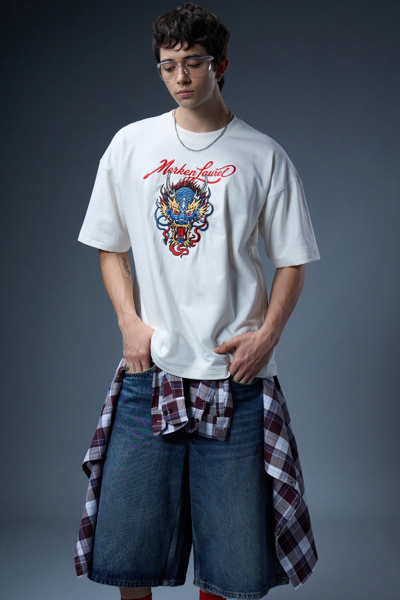 DRAGON EMBROIDERED OVERSIZED T-SHIRT