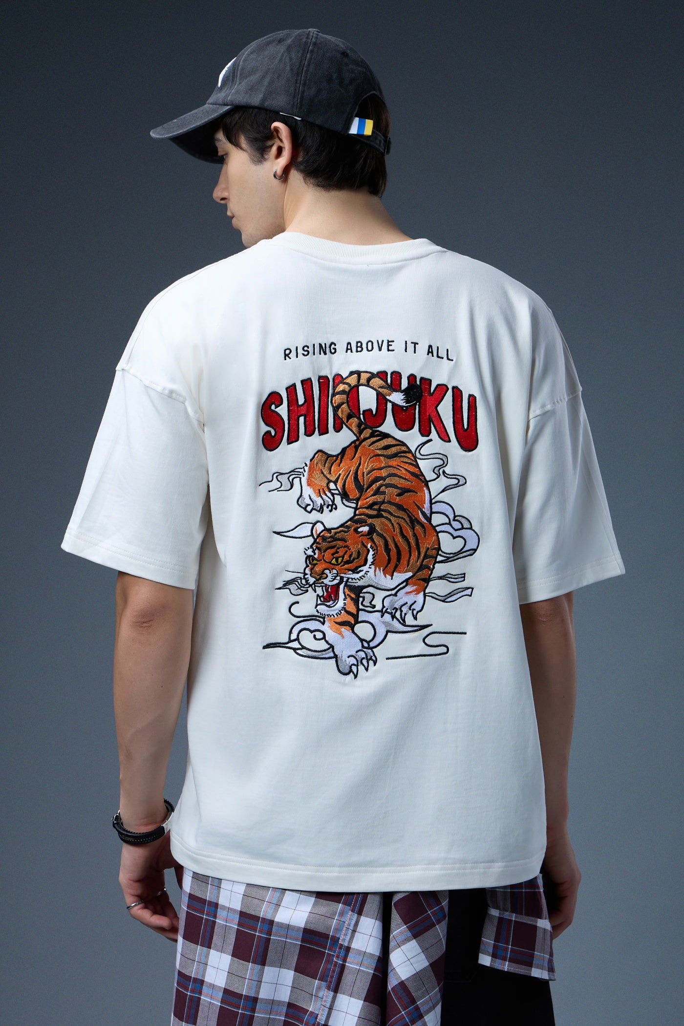 TIGER EMBROIDERED OVERSIZED T-SHIRT