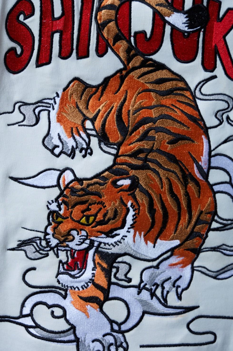 TIGER EMBROIDERED OVERSIZED T-SHIRT