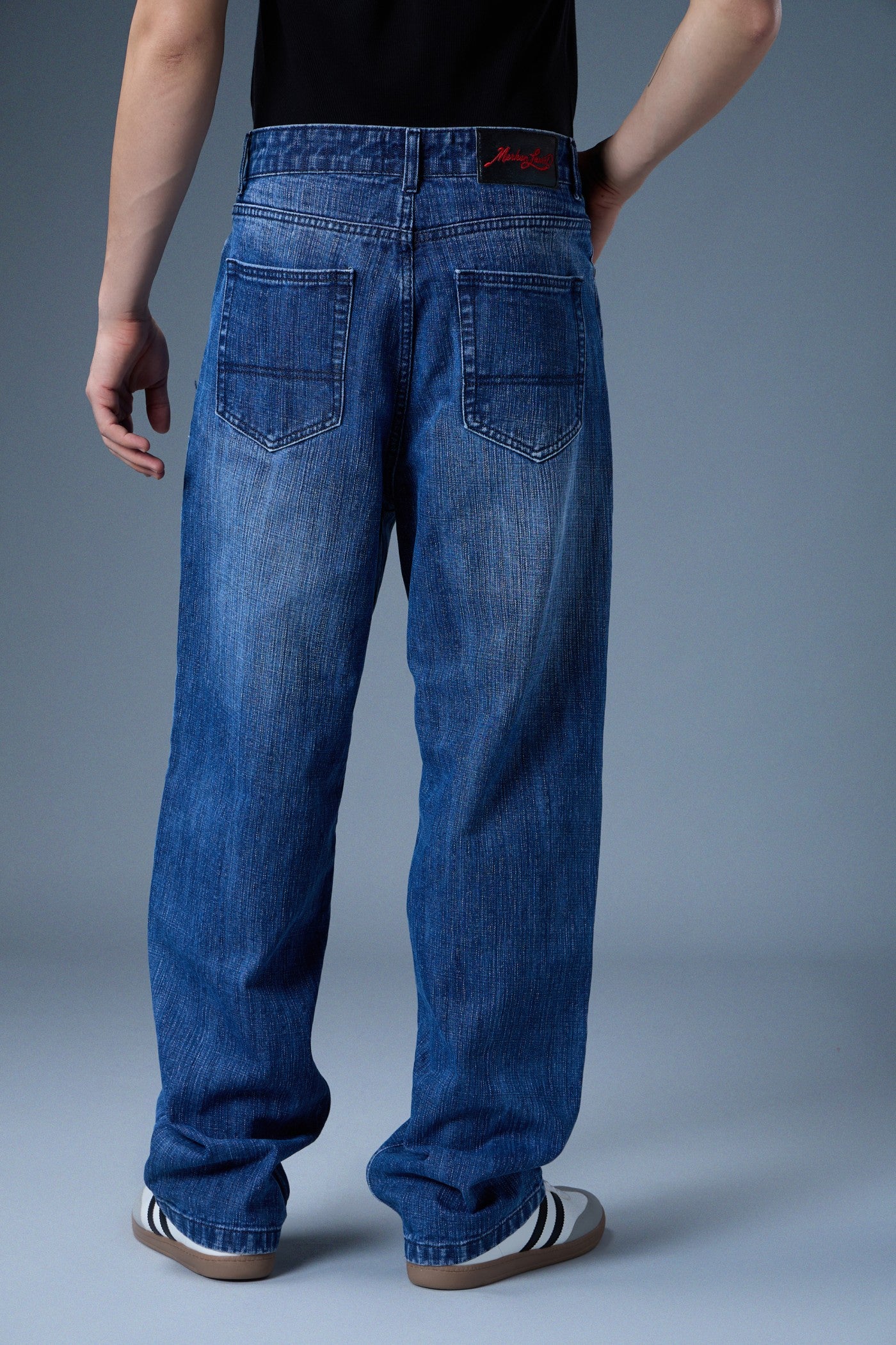TIGER ROSE EMBROIDERED BAGGY DENIM JEANS
