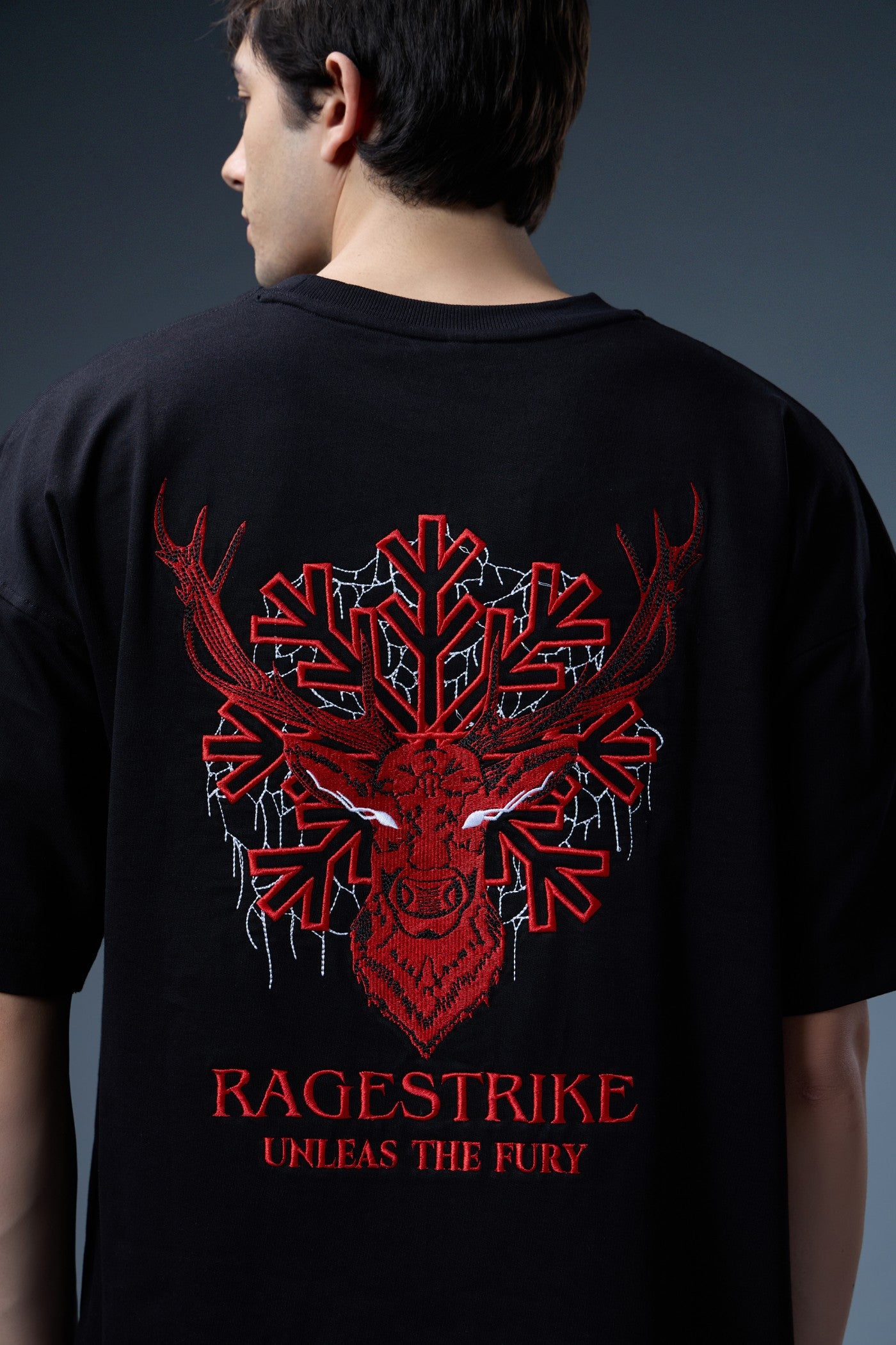 RAGESTRIKE EMBROIDERED OVERSIZED T-SHIRT