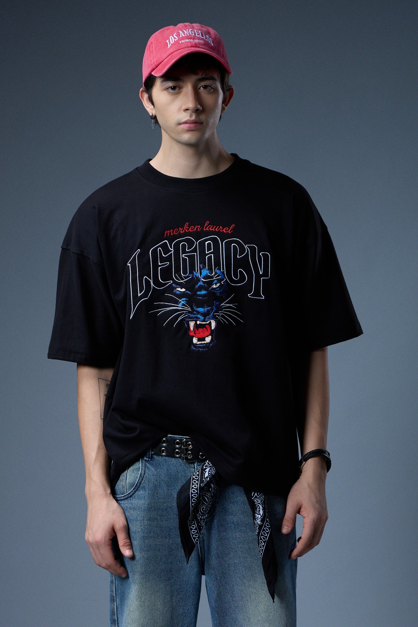 LEGACY PANTHER EMBROIDERED OVERSIZED T-SHIRT