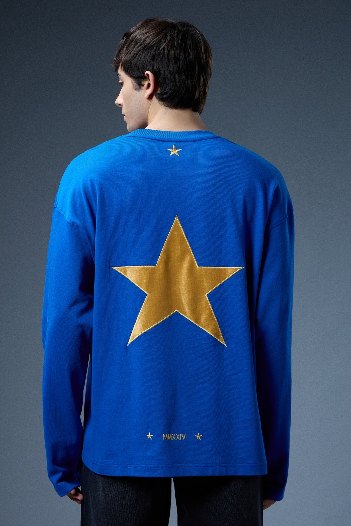 FIVE STAR EMBROIDERED LONG-SLEEVE T-SHIRT