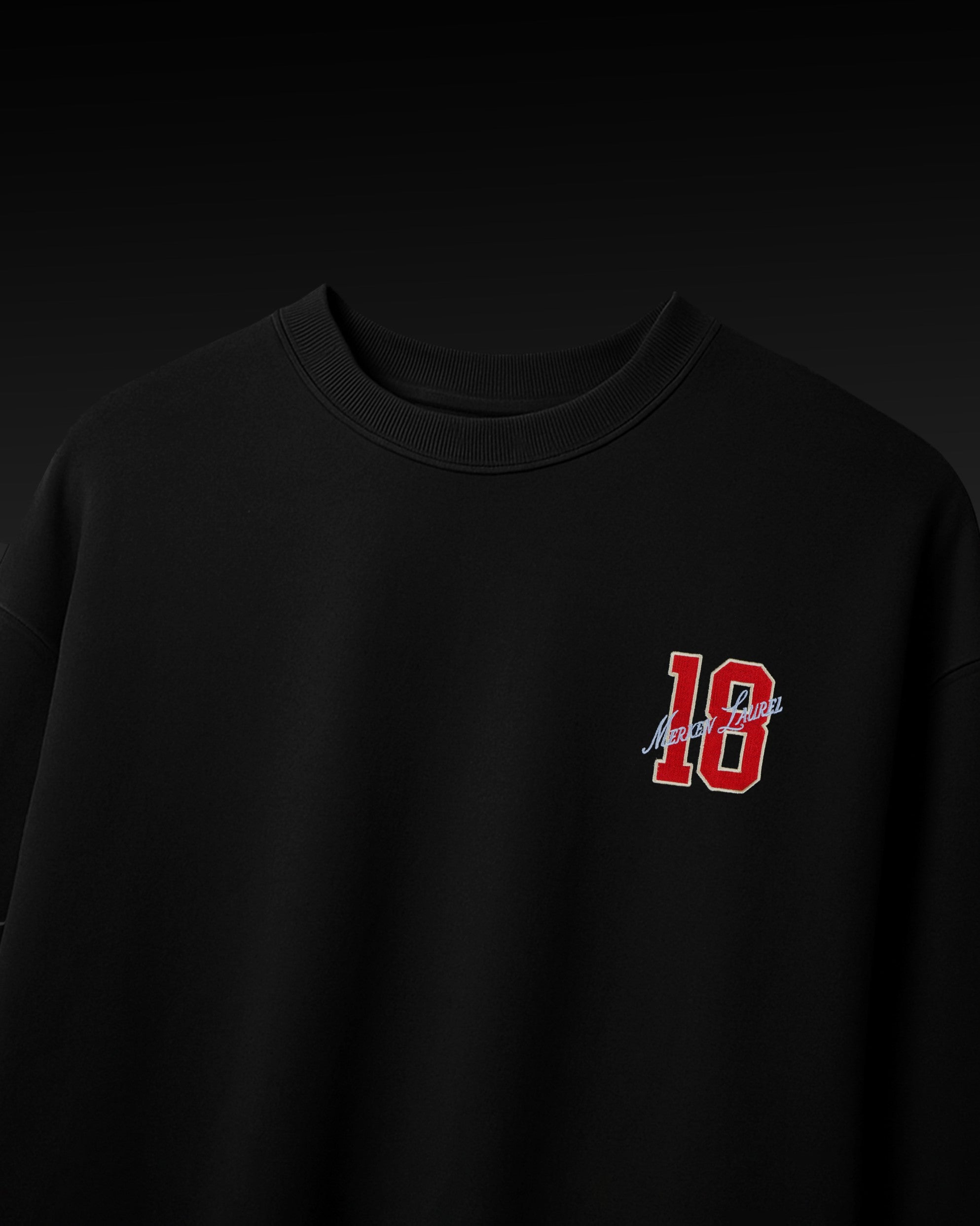 TIMELESS 18 EMBROIDERED OVERSIZED T-SHIRT
