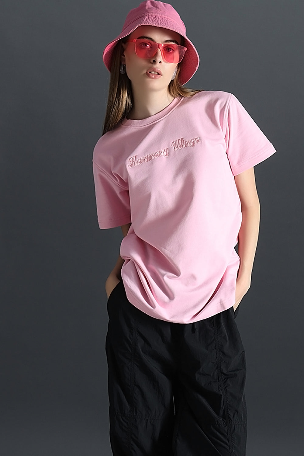 TOKYO SWAN WOMENS RELAXED FIT EMBROIDERED T-SHIRT