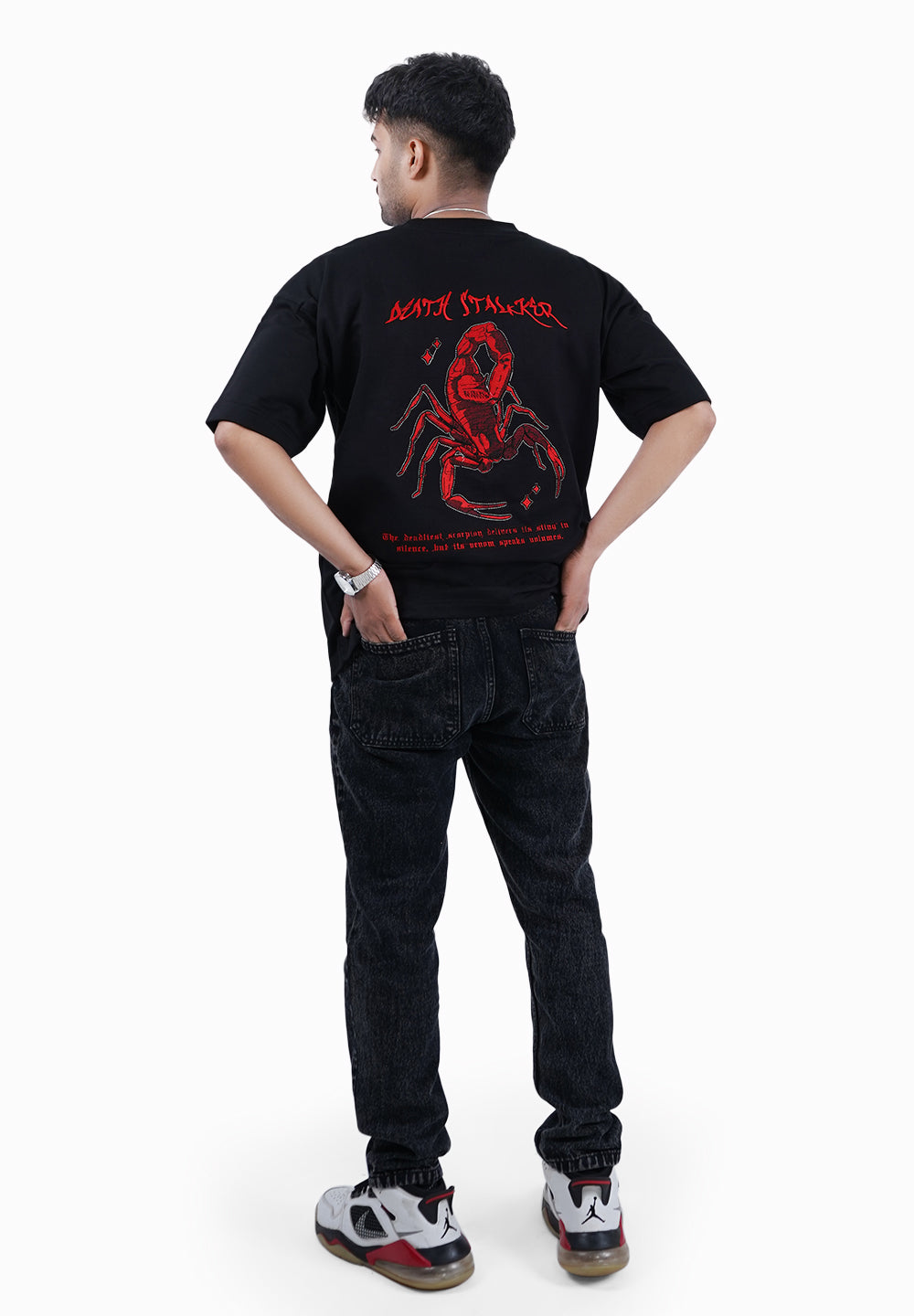 SCORPION EMBROIDERY T SHIRT