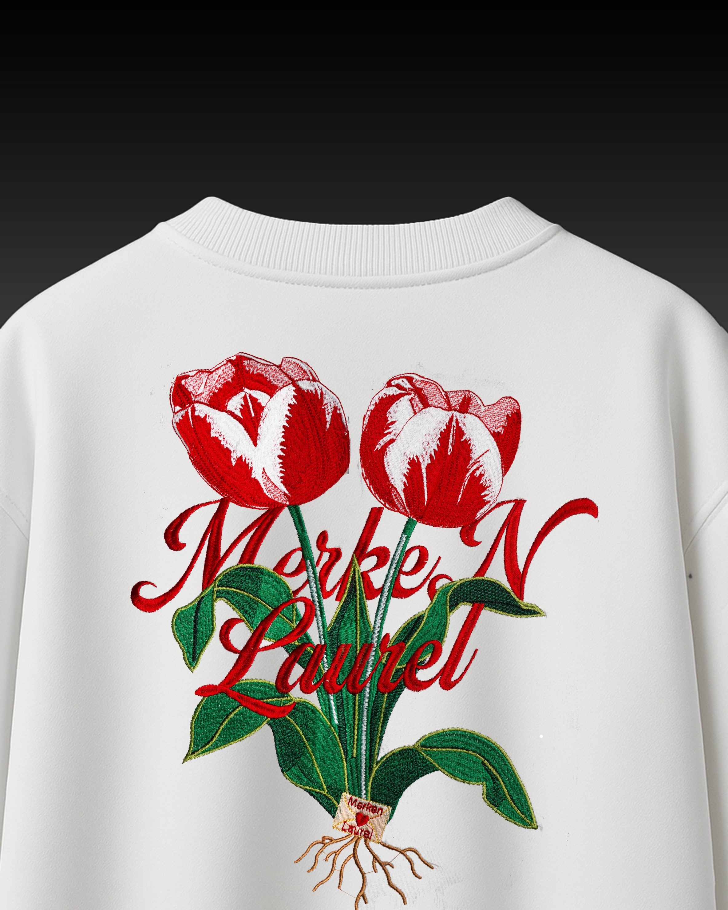 CLASSIC ROSE EMBROIDERED OVERSIZED T-SHIRT