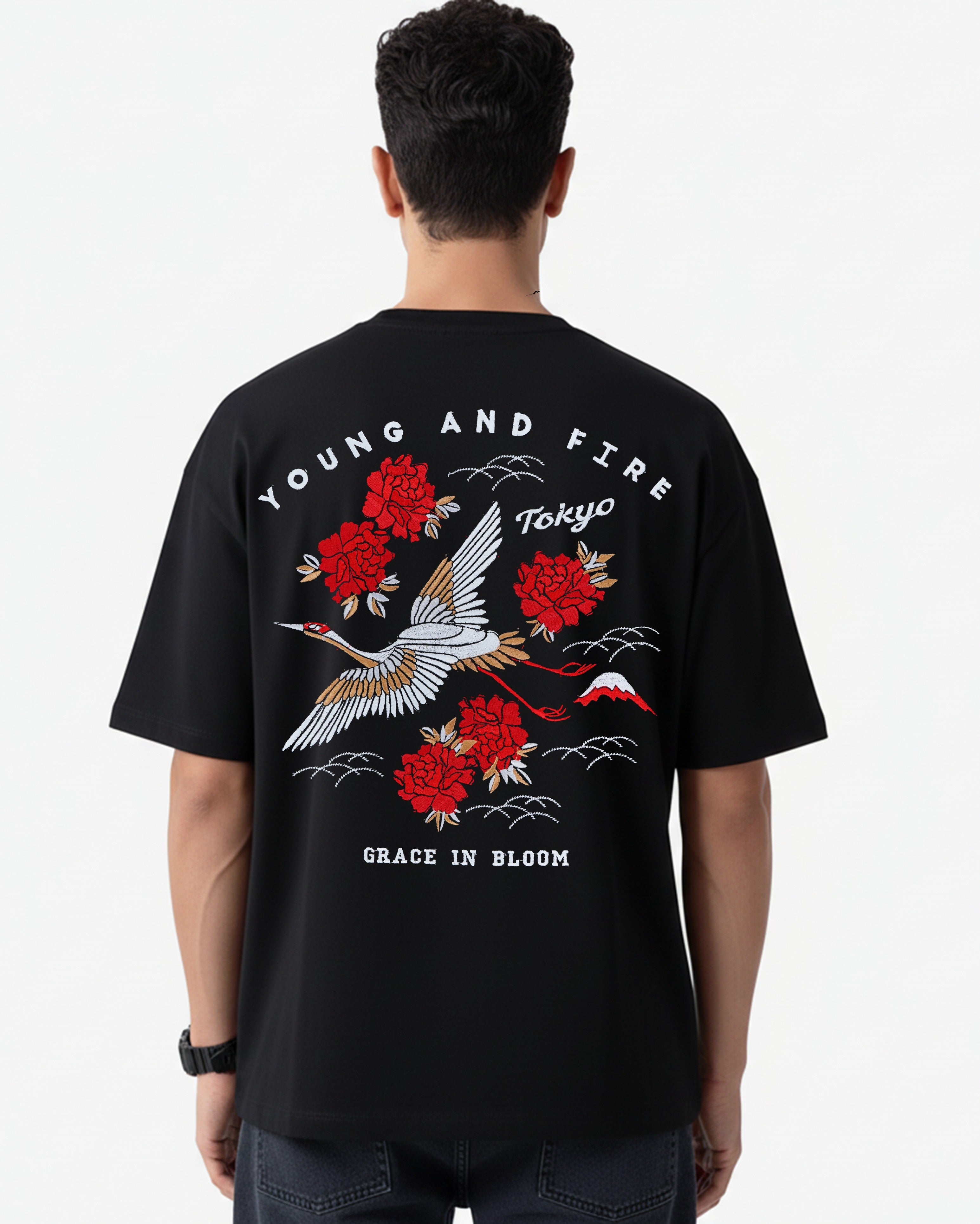 TOKYO SWAN EMBROIDERY OVERSIZED T SHIRT